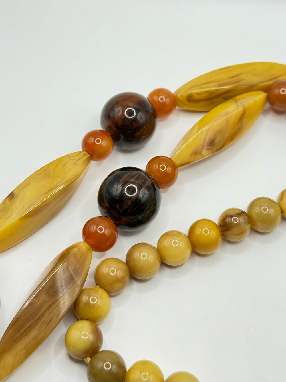 Antique Huge multicolour Bakelite 97 grams 30" inch - Picture 5 of 6